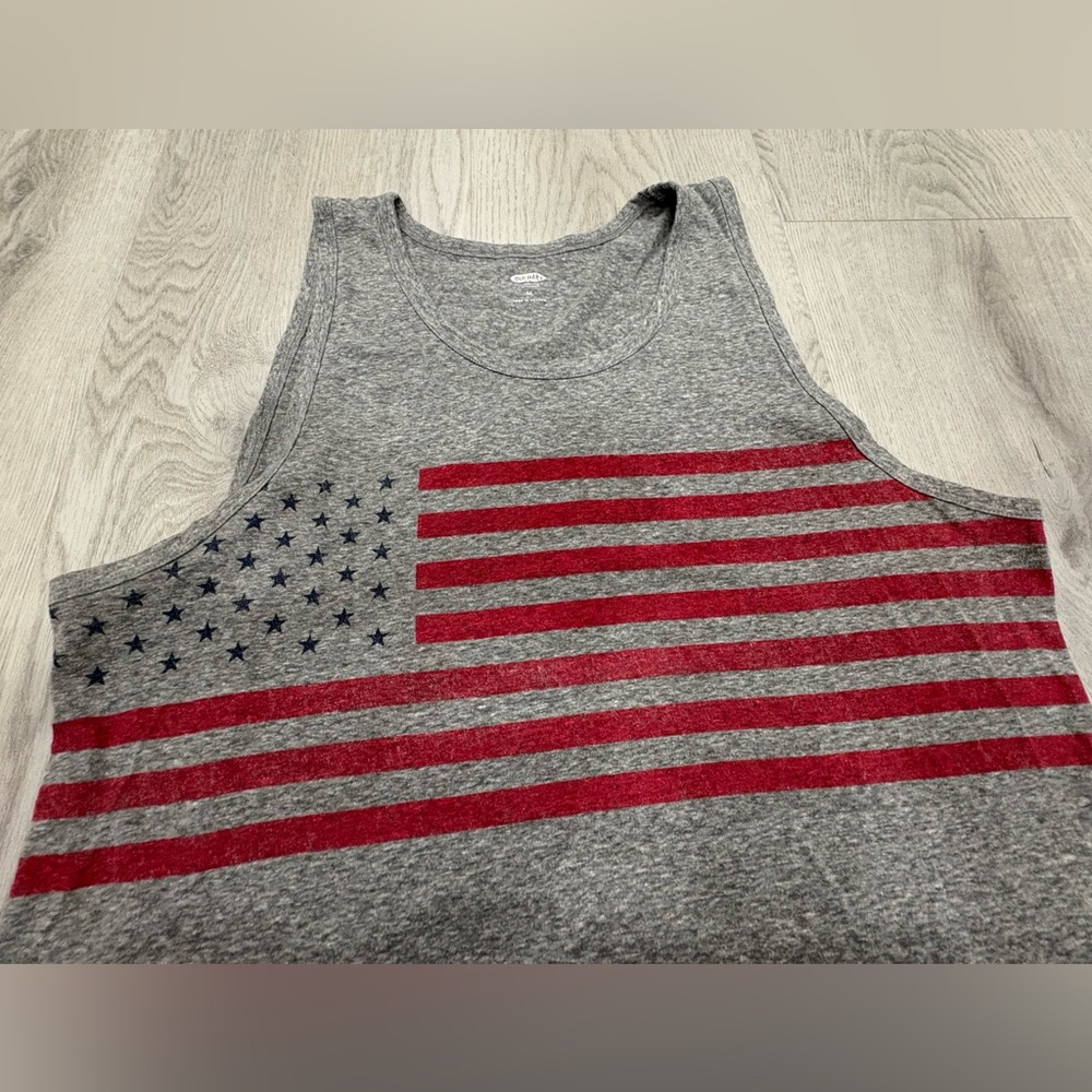American Flag Tank Top comfortable, classic, great fit, Excellent used Condition